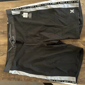 Hurley Men's Boardshorts Size 36